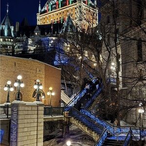 Petite promenade•Night View of Historic Castle